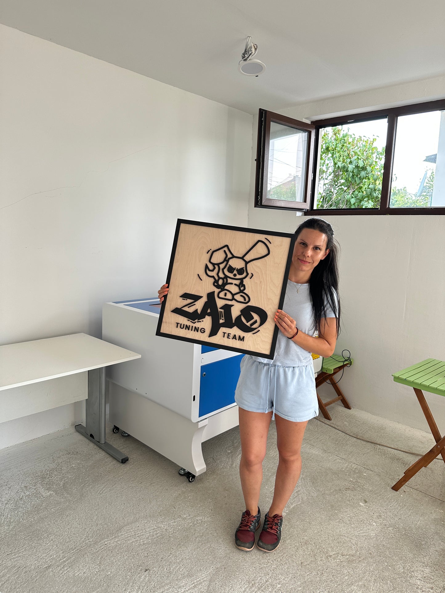 Фирмено лого